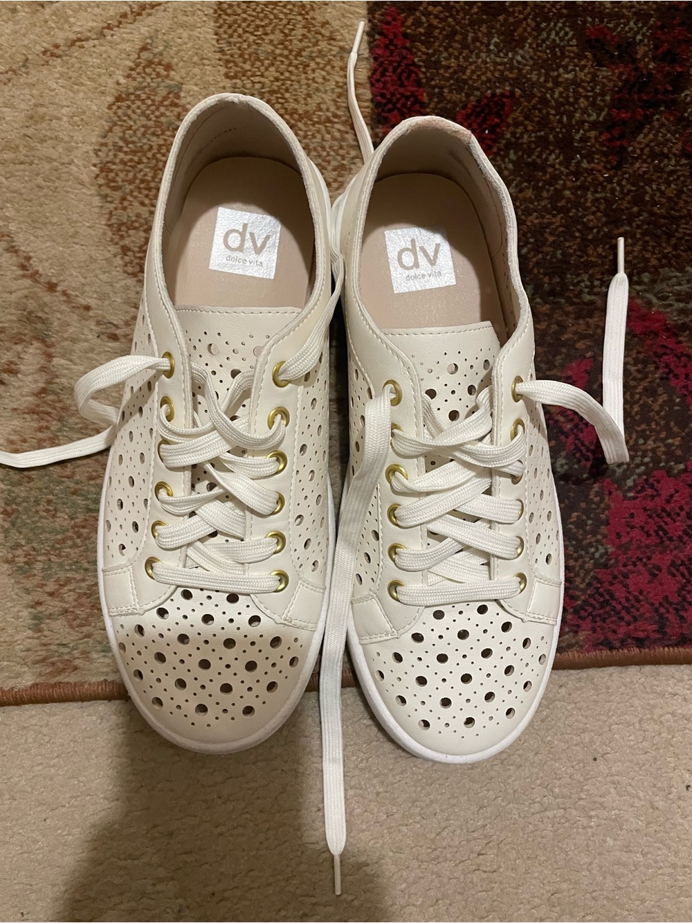 Dolce Vita White Perforated Lace-Up Sneakers. Size 9